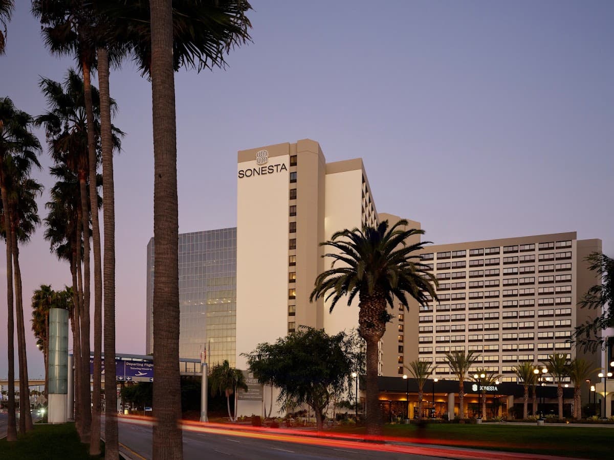 Sonesta Los Angeles Airport LAX, Hotel in Lennox