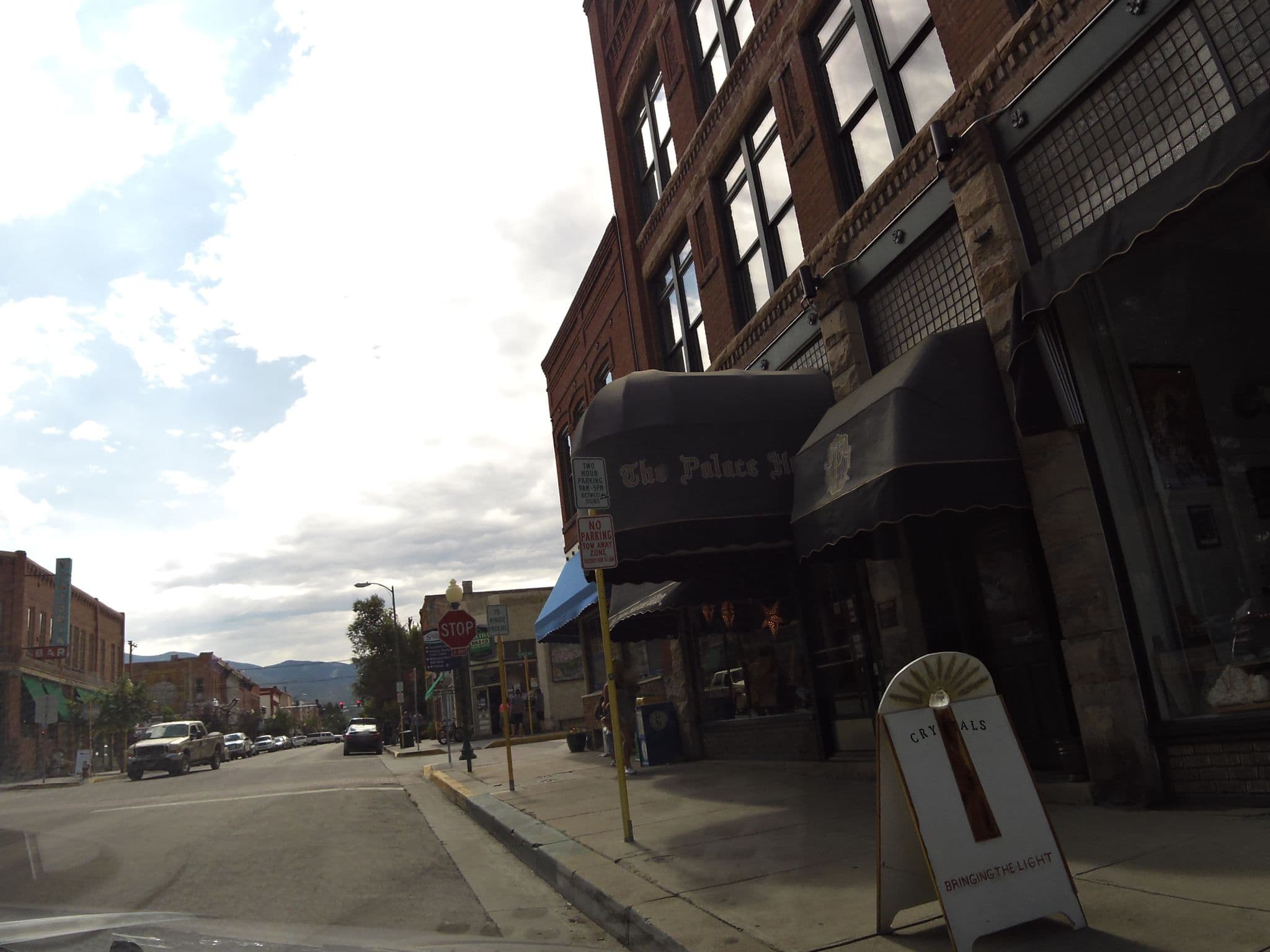 Street view near Palace Hotel, Cañon City — © andrewsnow (CC BY-SA · Mapillary)