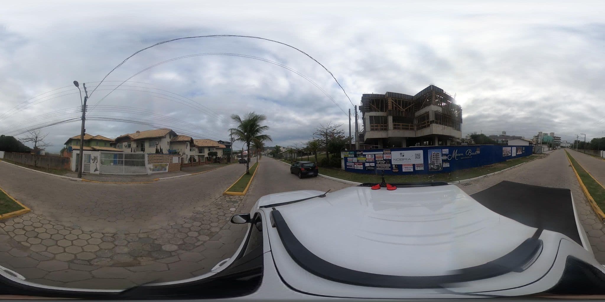 Street view near Vivenda do Mariscal, Bombinhas — © jaderbavaresco (CC BY-SA · Mapillary)