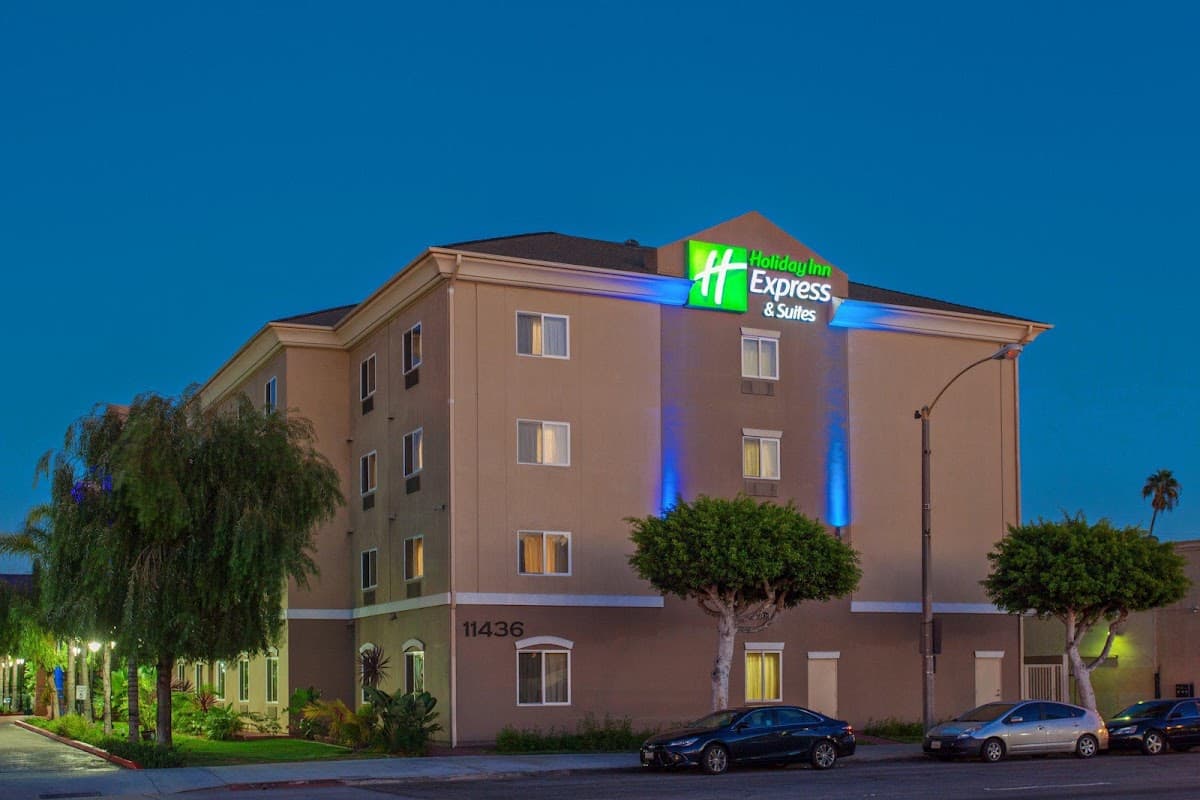Holiday Inn Express Hotel & Suites Los Angeles Airport Hawthorne, Hotel in Lennox