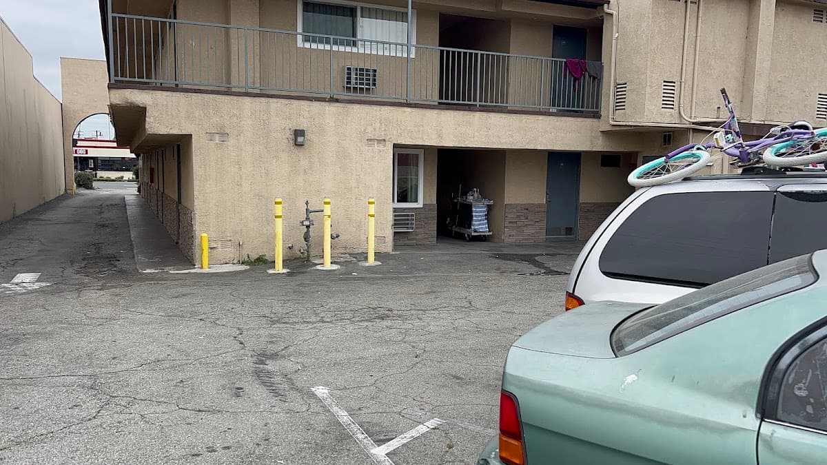 Rick's Motel, Motel in Downey