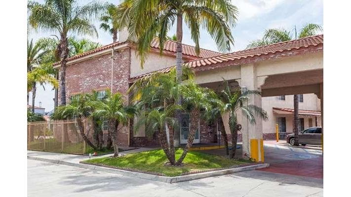 Days Inn & Suites by Wyndham South Gate, Hotel in Bell Gardens