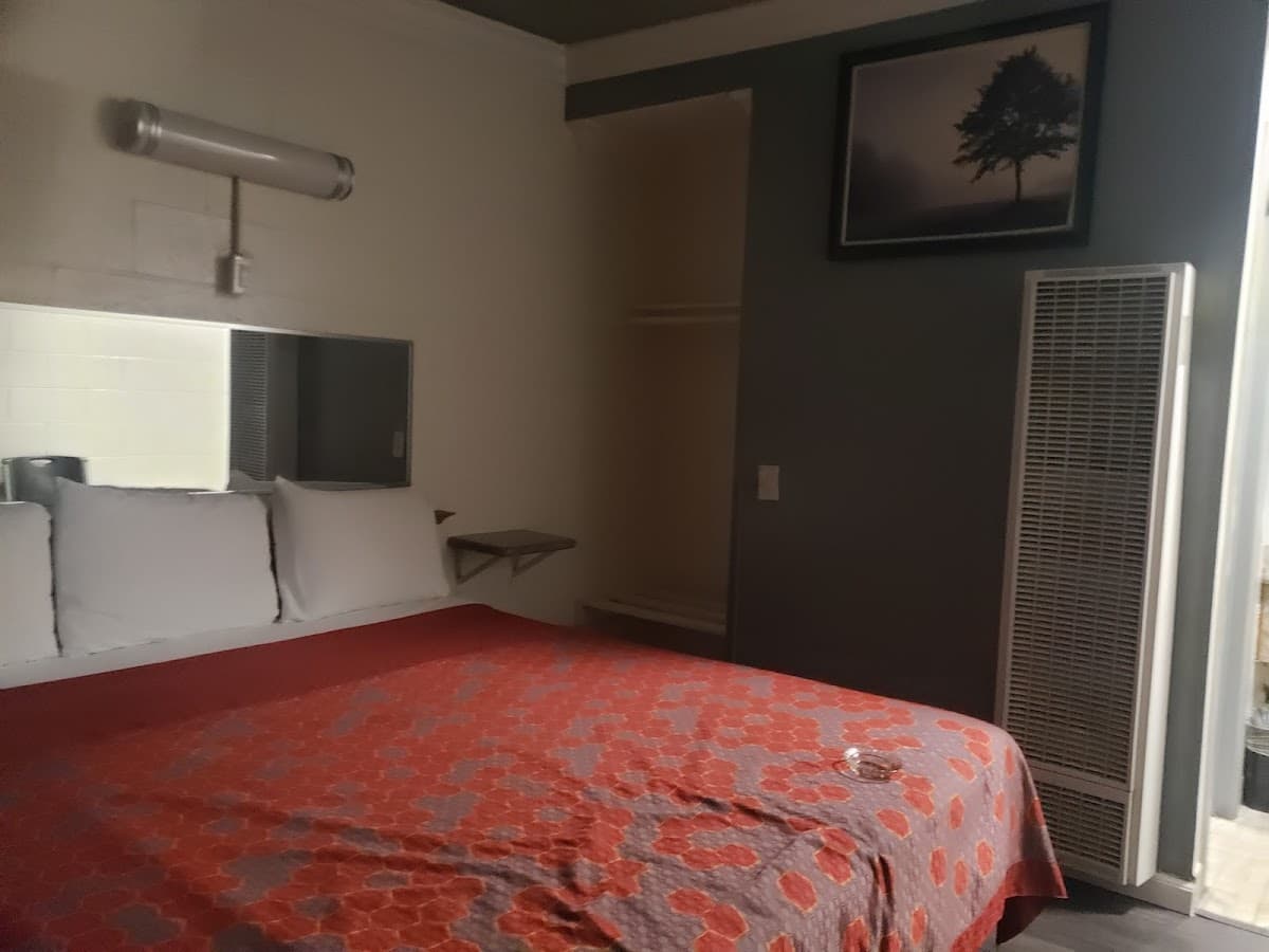 Easy 8 Motel, Motel in Paramount
