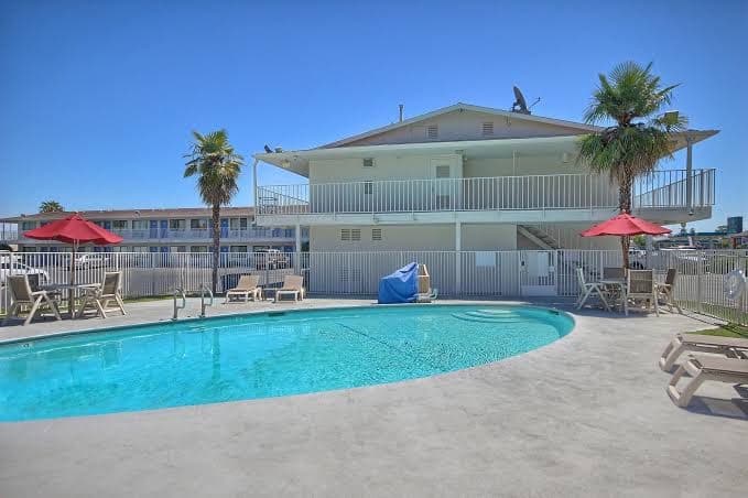 Motel 6 Fresno - Blackstone North, Motel in Old Fig Garden