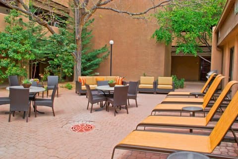 Courtyard Santa Fe, Hotel in Agua Fria