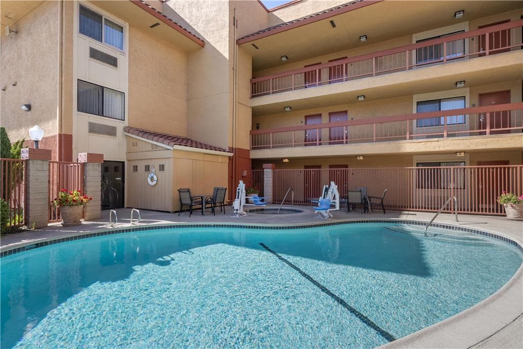 Best Western Plus Inn of Hayward, Hotel in Longwood - Winton Grove
