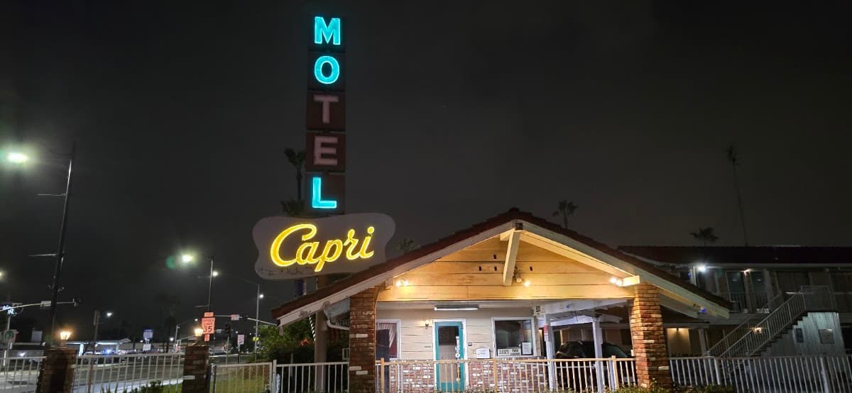 The Capri Motel, Motel in Santa Clara