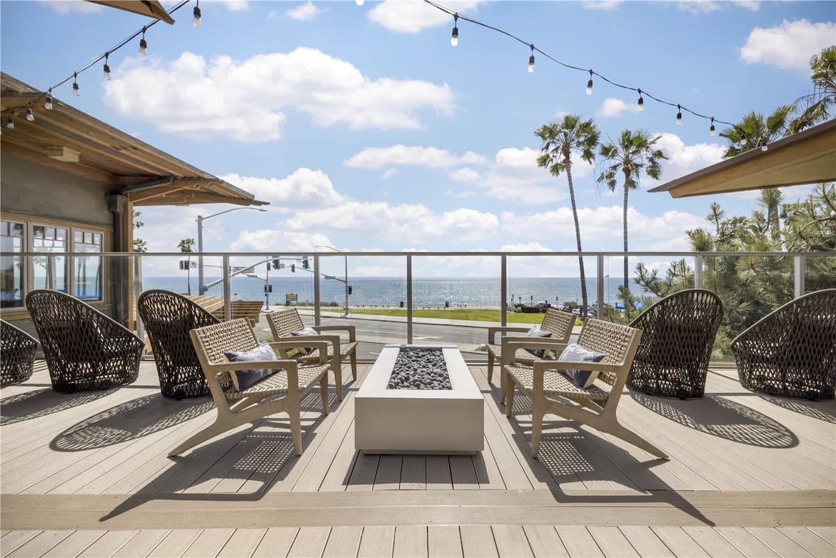 Best Western Plus Beach View Lodge, Hotel in Carlsbad