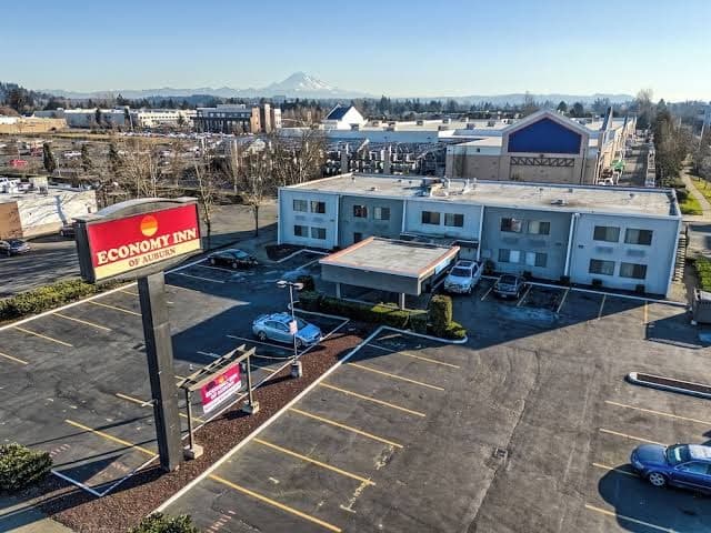 Economy Inn - Auburn, Motel in Auburn
