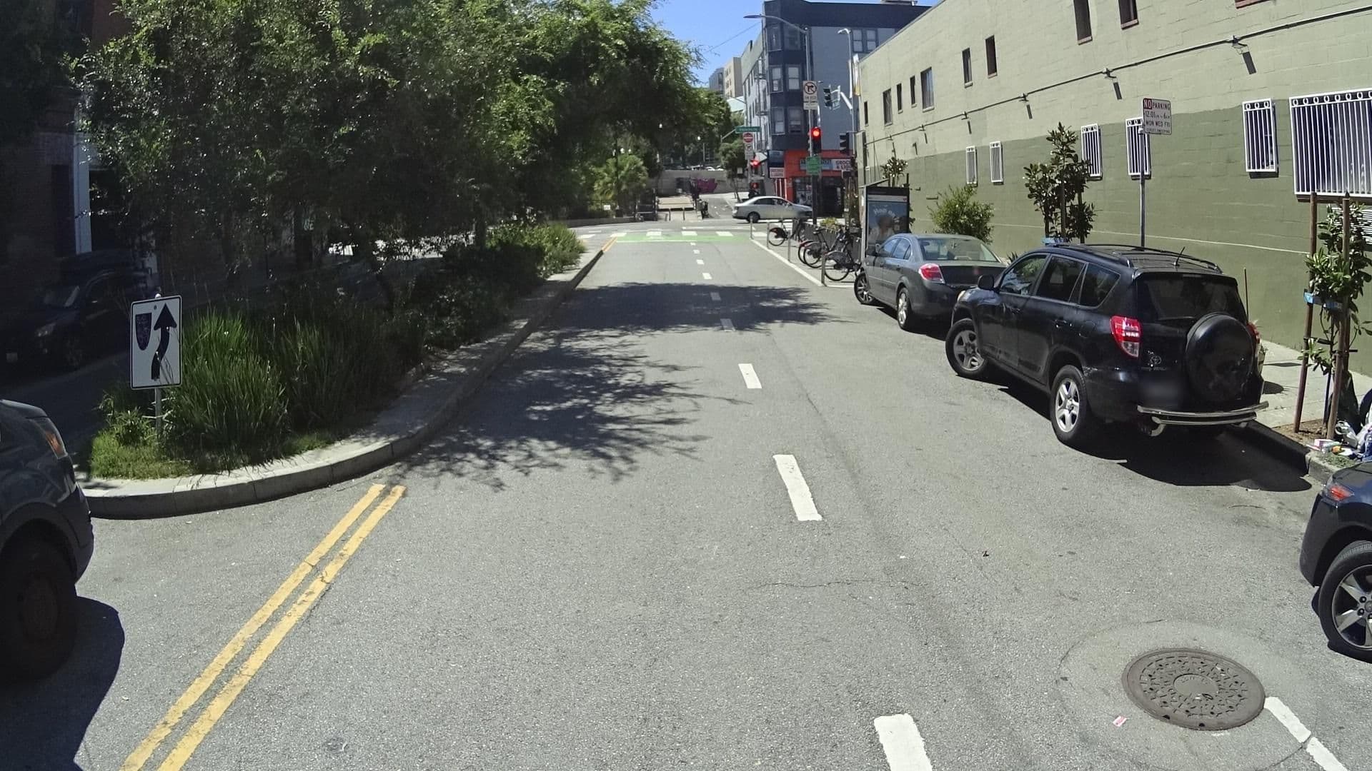 Street view near Travelodge, San Francisco