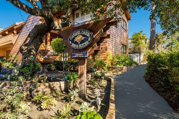 Carmel Oaks Inn & Suites by Clarion Collection, Hotel in Carmel-by-the-Sea