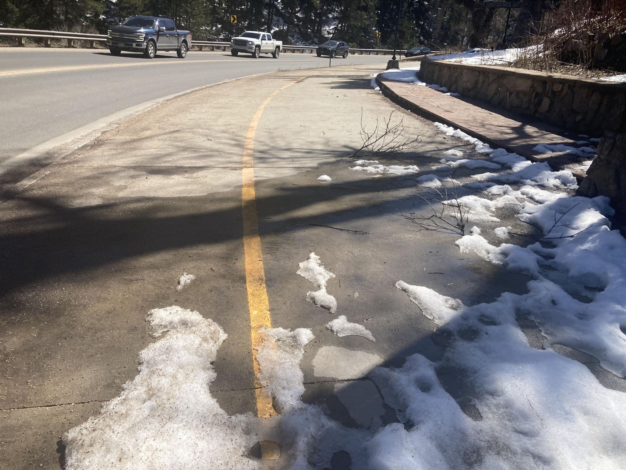 Street view near Alps Boulder Canyon Inn, Boulder — © dgrinbergs (CC BY-SA · Mapillary)