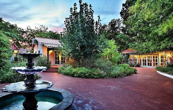 Casa Blanca Inn & Suites, Hotel in Farmington
