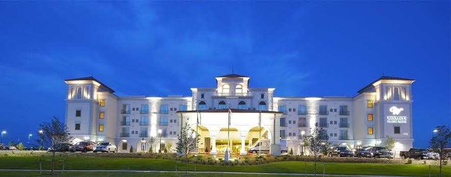 Woolley's Classic Suites, Hotel in Aurora