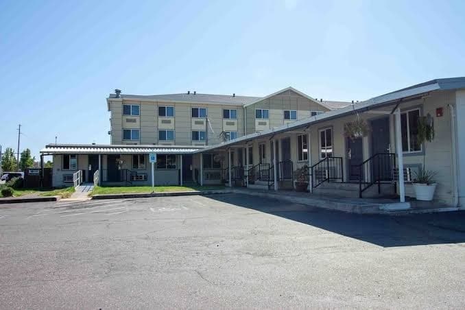Golden Kent Motel, Motel in Kent