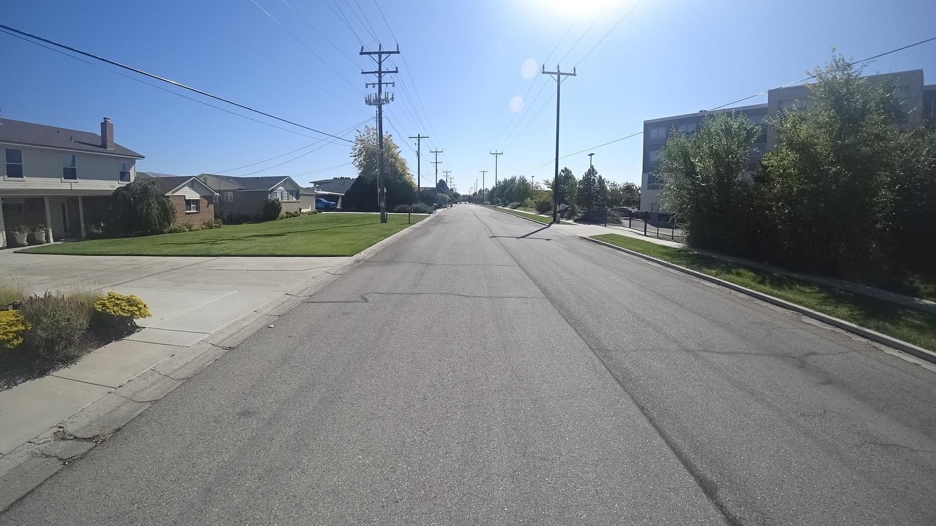 Street view near Holiday Inn Express & Suites, Boise — © marker_geo (CC BY-SA · Mapillary)
