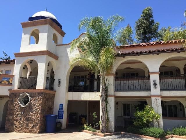 Chantico Inn & Suites, Hotel in Ojai