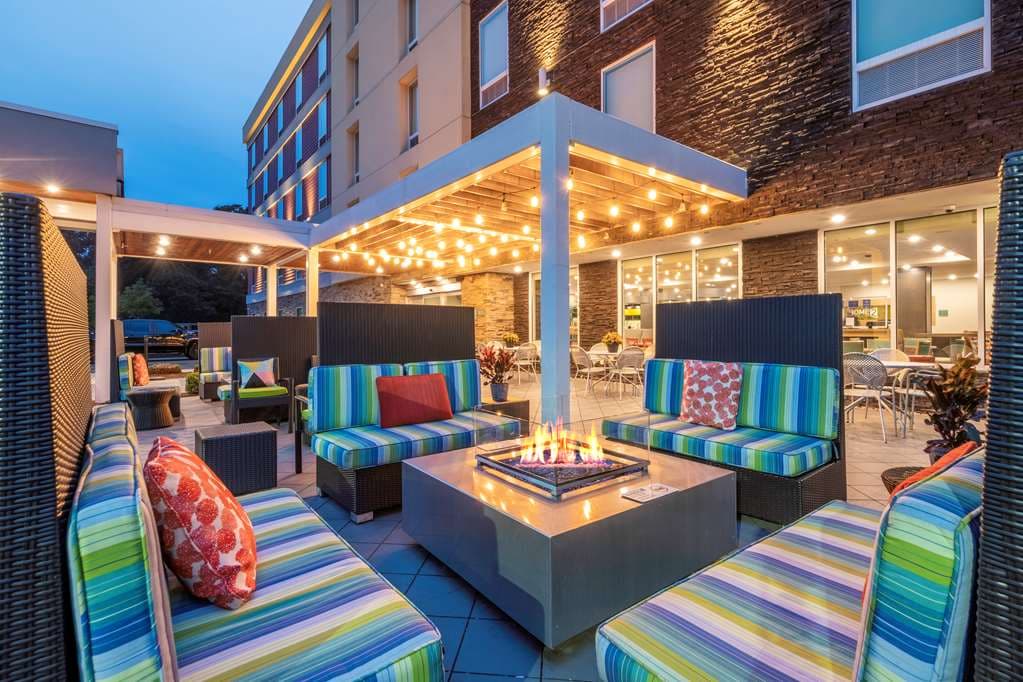 Home2 Suites by Hilton DuPont, Hotel in DuPont