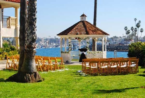 Oceanside Marina Suites‎, Hotel in Oceanside