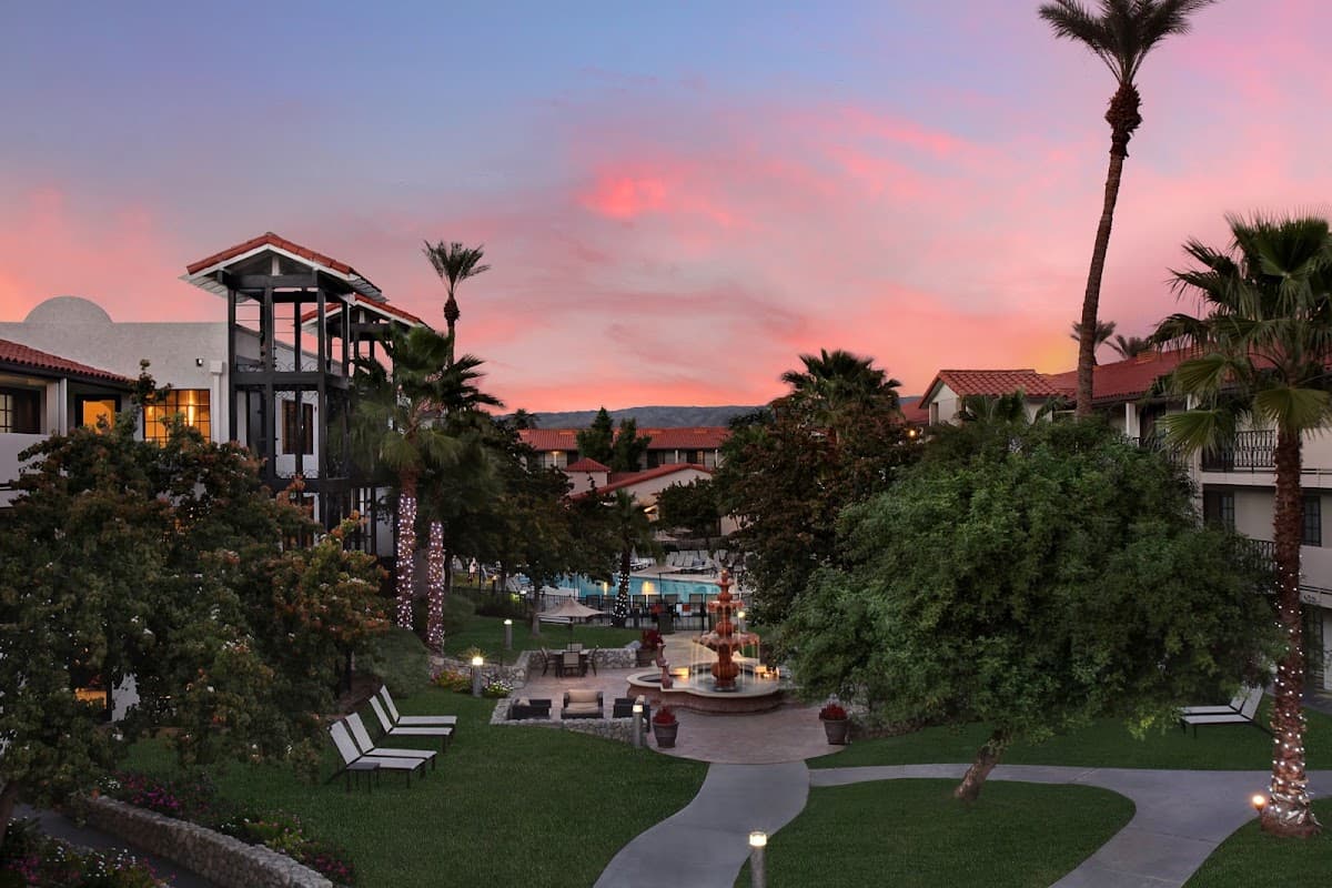 Embassy Suites by Hilton Palm Desert, Hotel in Palm Desert
