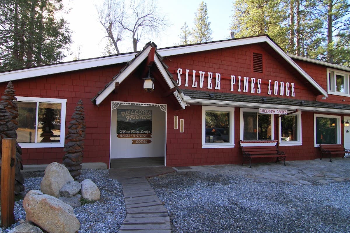 Silver Pines Lodge, Hotel in Idyllwild