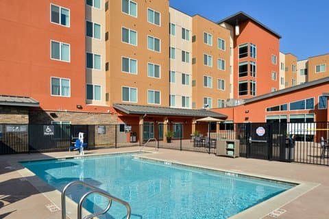 Residence Inn Bakersfield West, Hotel in Greenacres