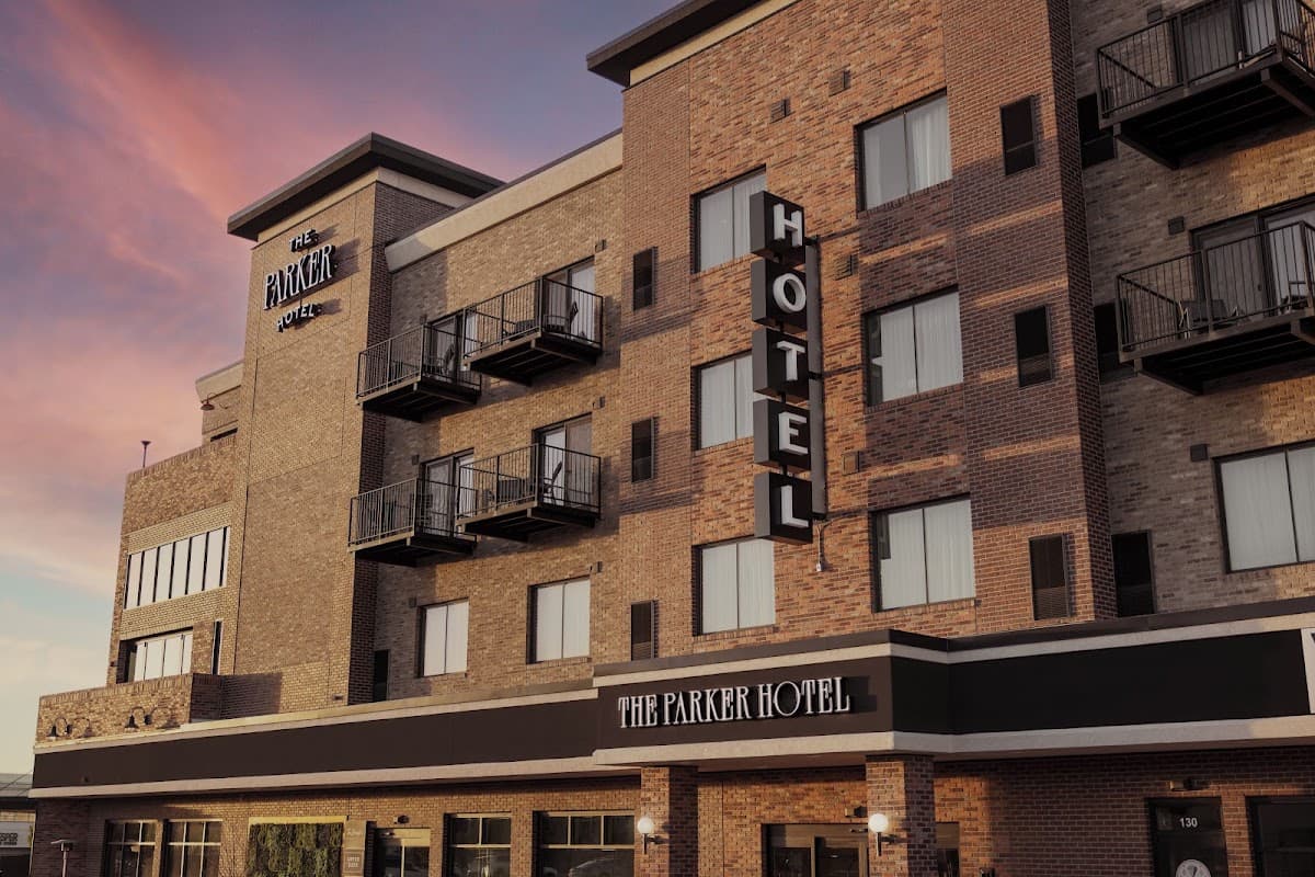 The Parker Hotel, Hotel in Parker