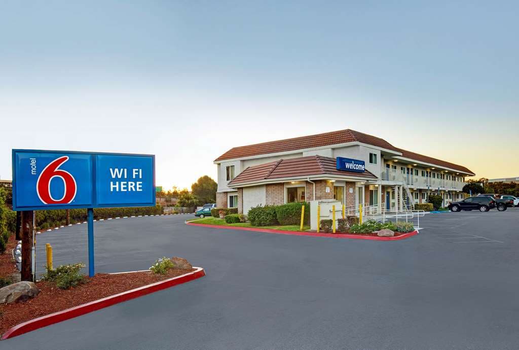 Motel 6 San Jose Airport, Motel in Santa Clara