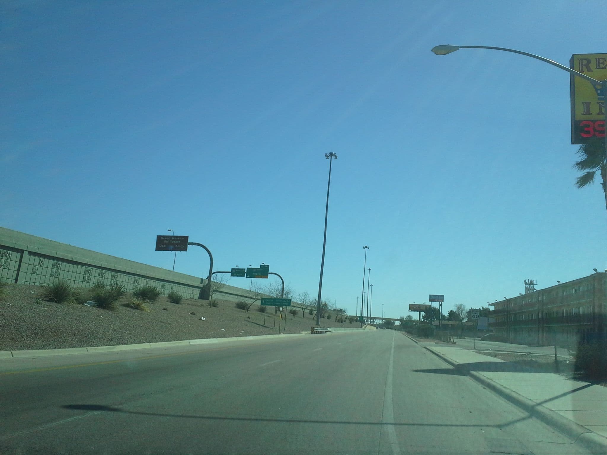 Street view near The Alice Hotel & Swim Club, South Tucson — © drkludge (CC BY-SA · Mapillary)
