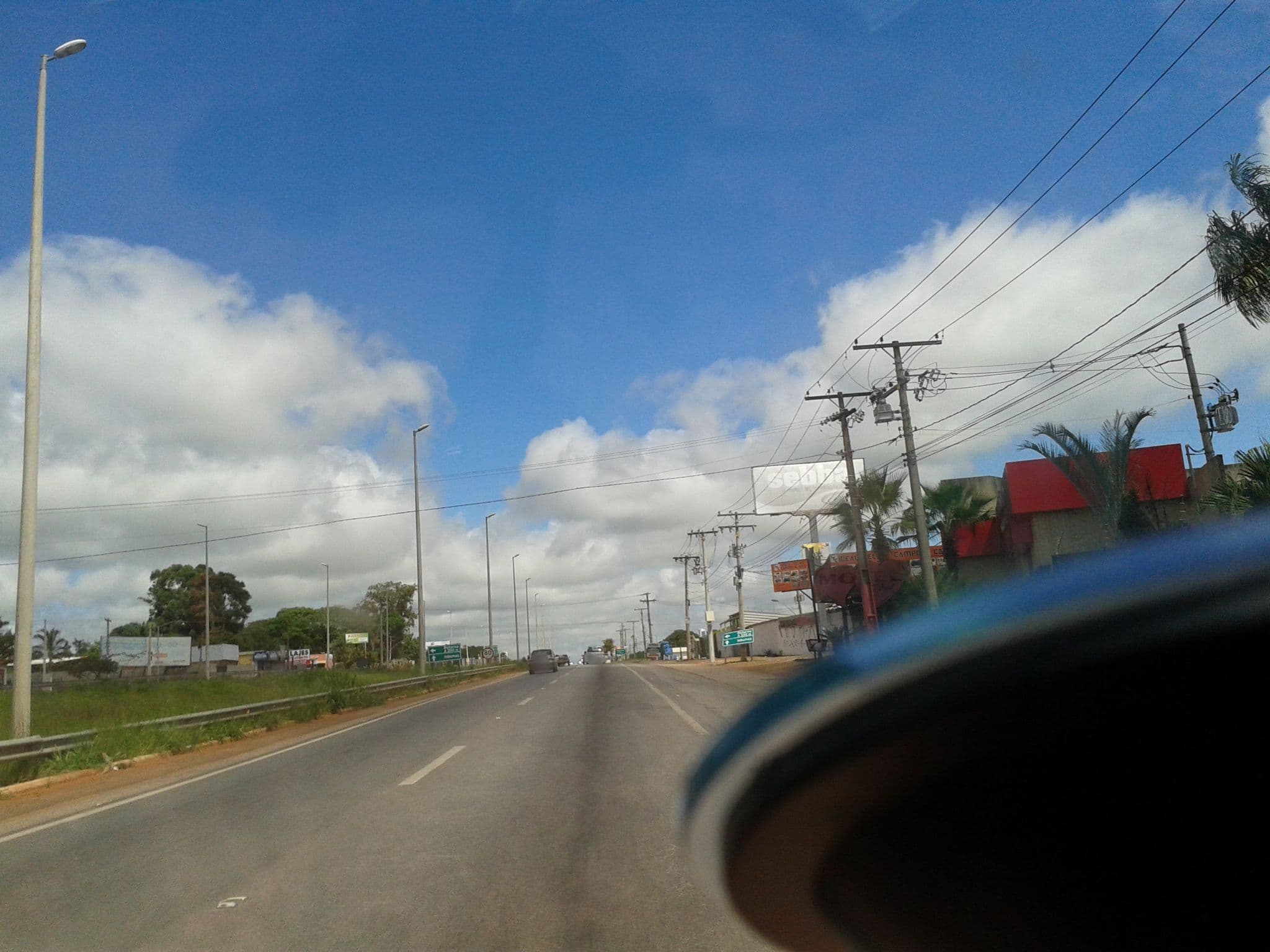 Street view near D'Lírios Motel, Goiânia — © marcos_medeiros (CC BY-SA · Mapillary)