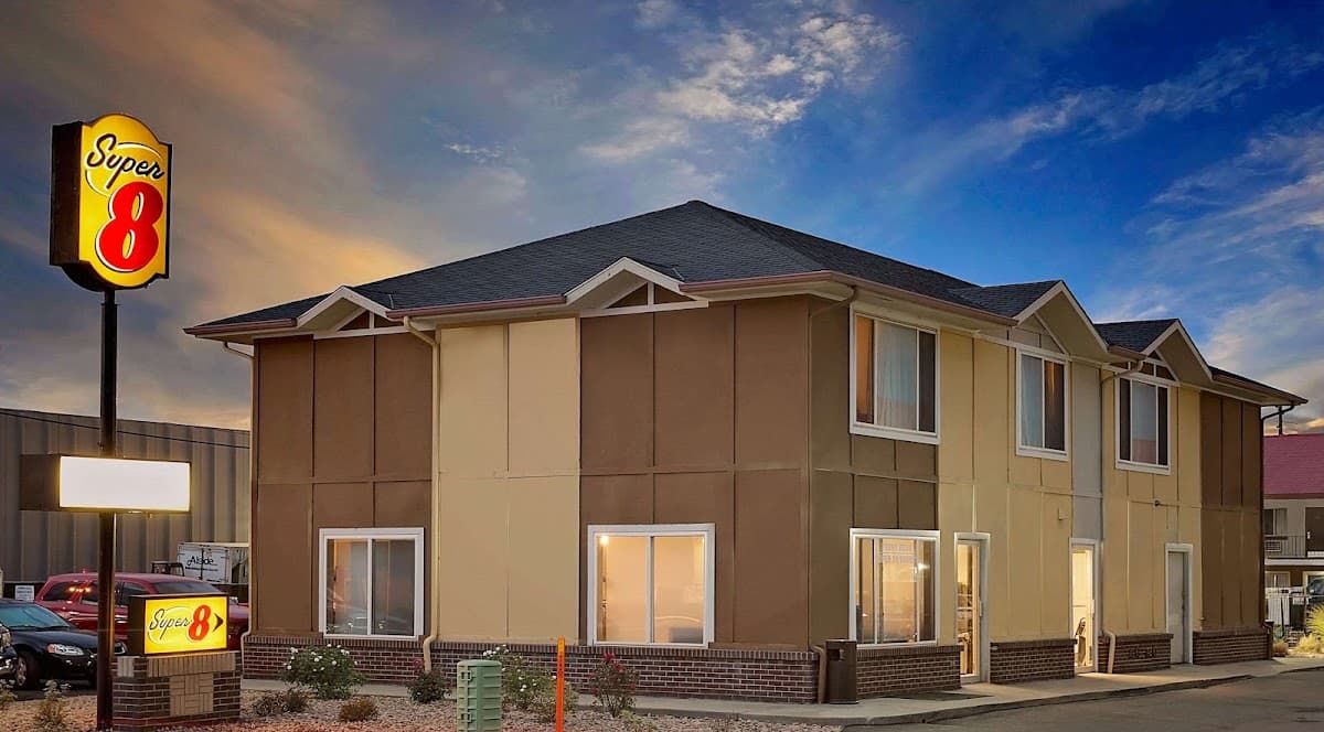 Super 8 by Wyndham Denver Central, Motel in Twin Lakes