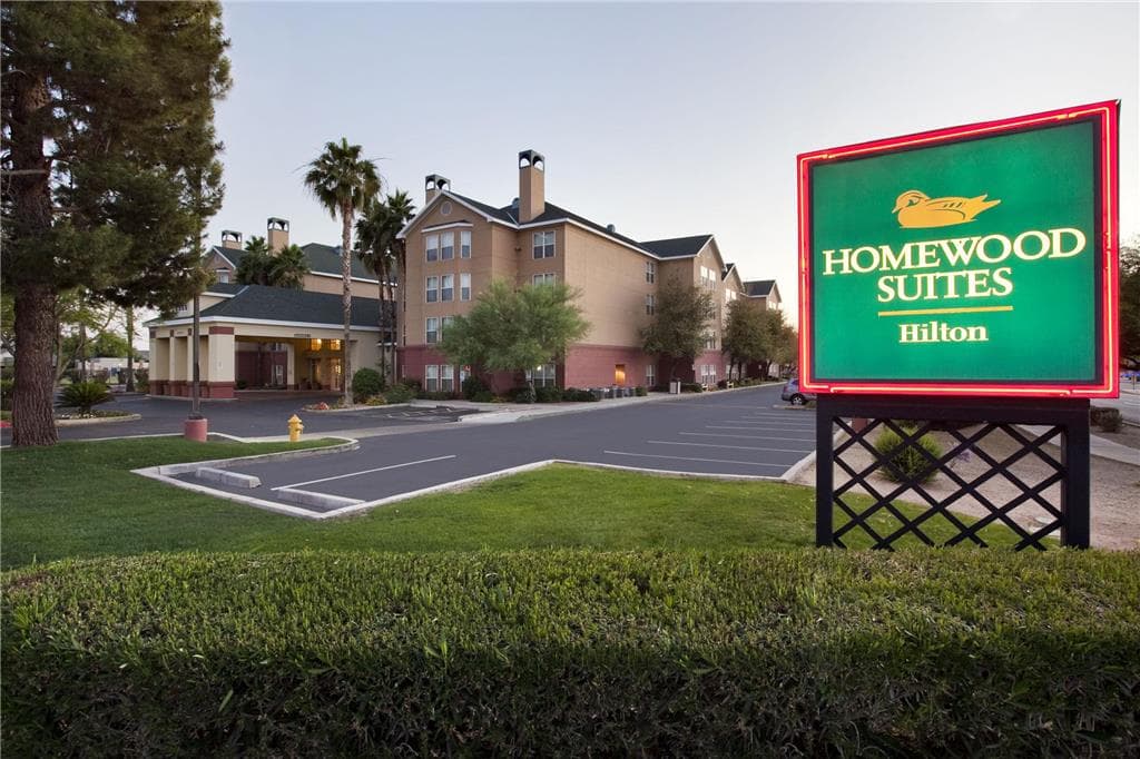 Homewood Suites by Hilton Phoenix-Biltmore, Hotel in Encanto