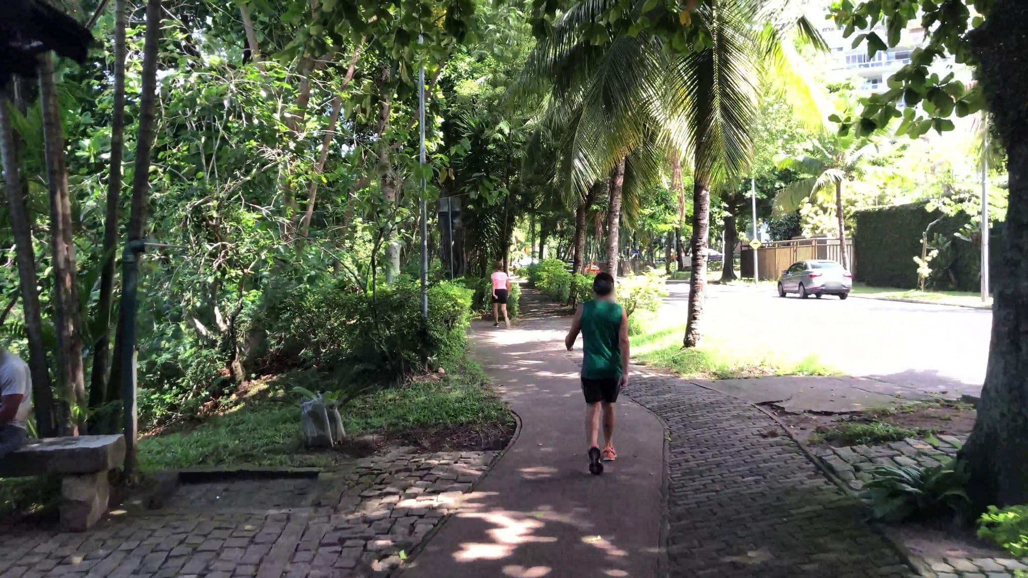 Street view near Acquabella, Barra da Tijuca — © nighto (CC BY-SA · Mapillary)