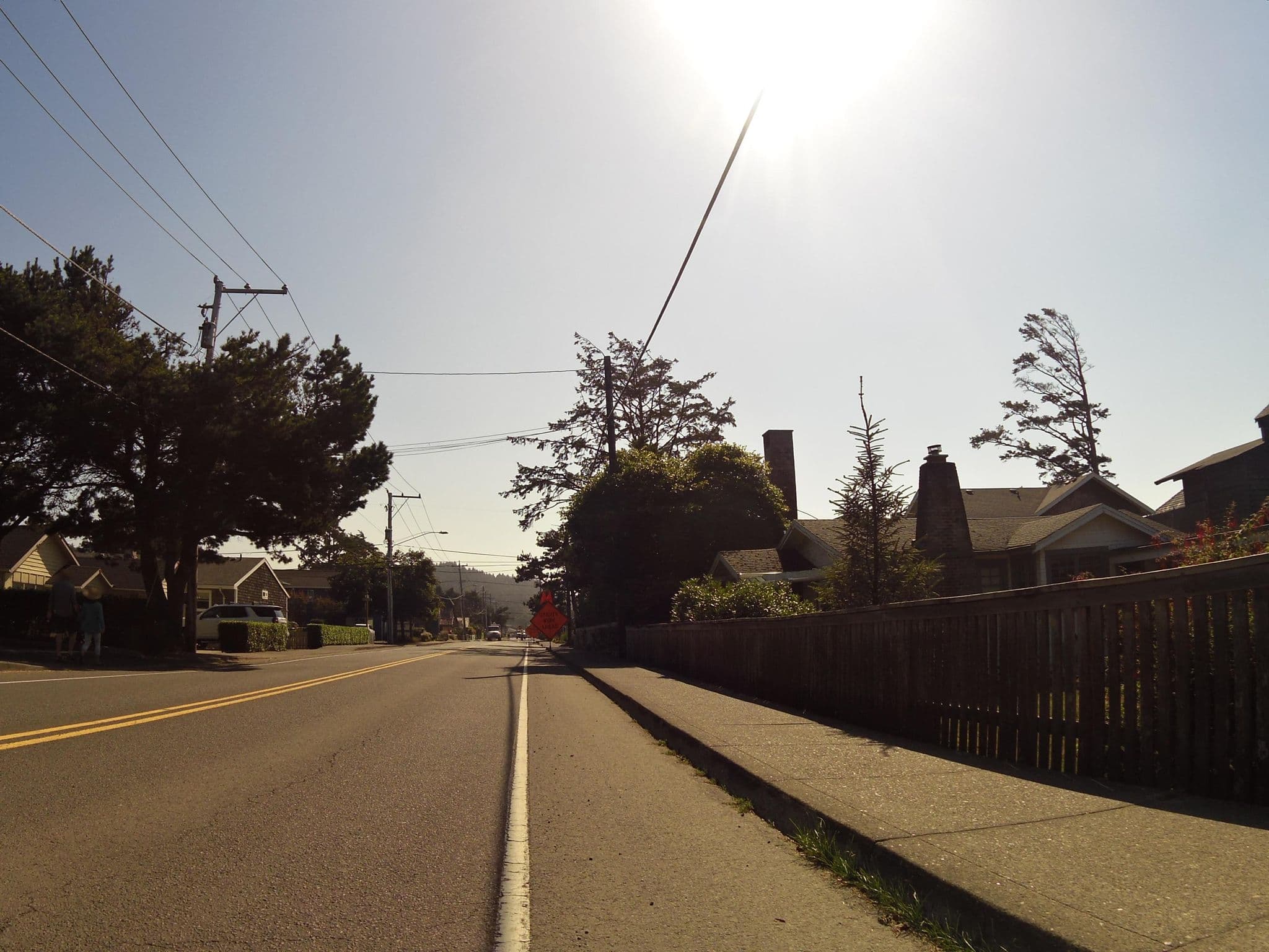 Street view near Beaches Inn, Cannon Beach — © andrewsnow (CC BY-SA · Mapillary)