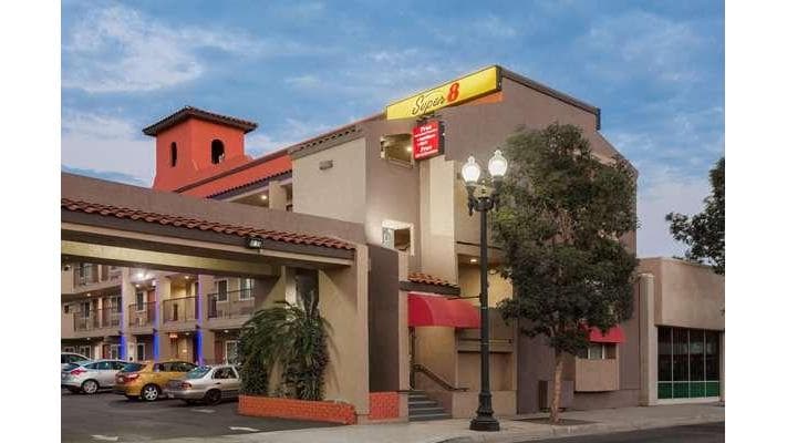 Super 8 by Wyndham El Cajon CA, Motel in El Cajon