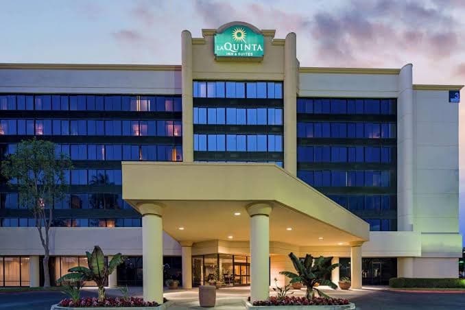 La Quinta Inn & Suites Buena Park, Hotel in La Palma