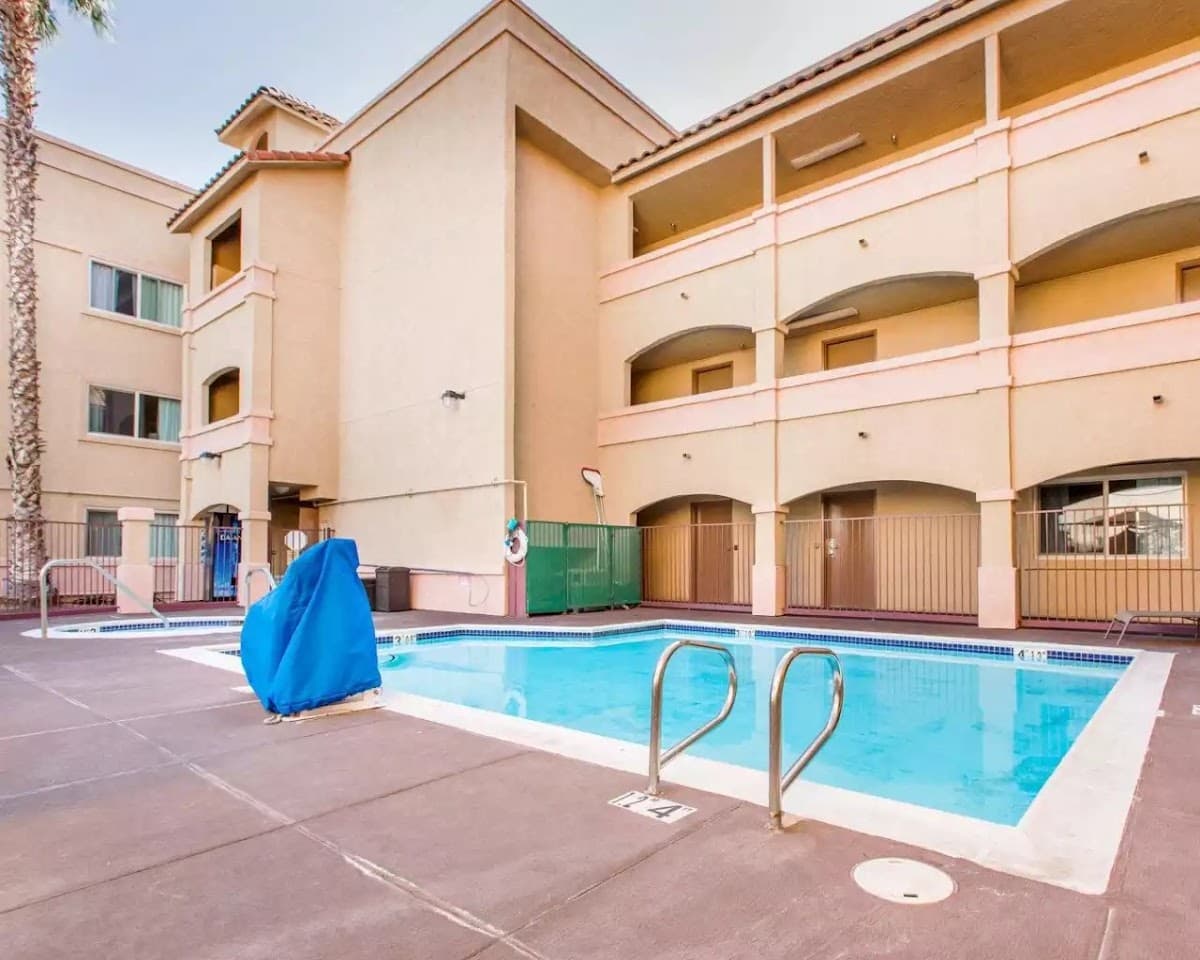 Comfort Inn Moreno Valley Near March Air Reserve Base, Hotel in Moreno Valley