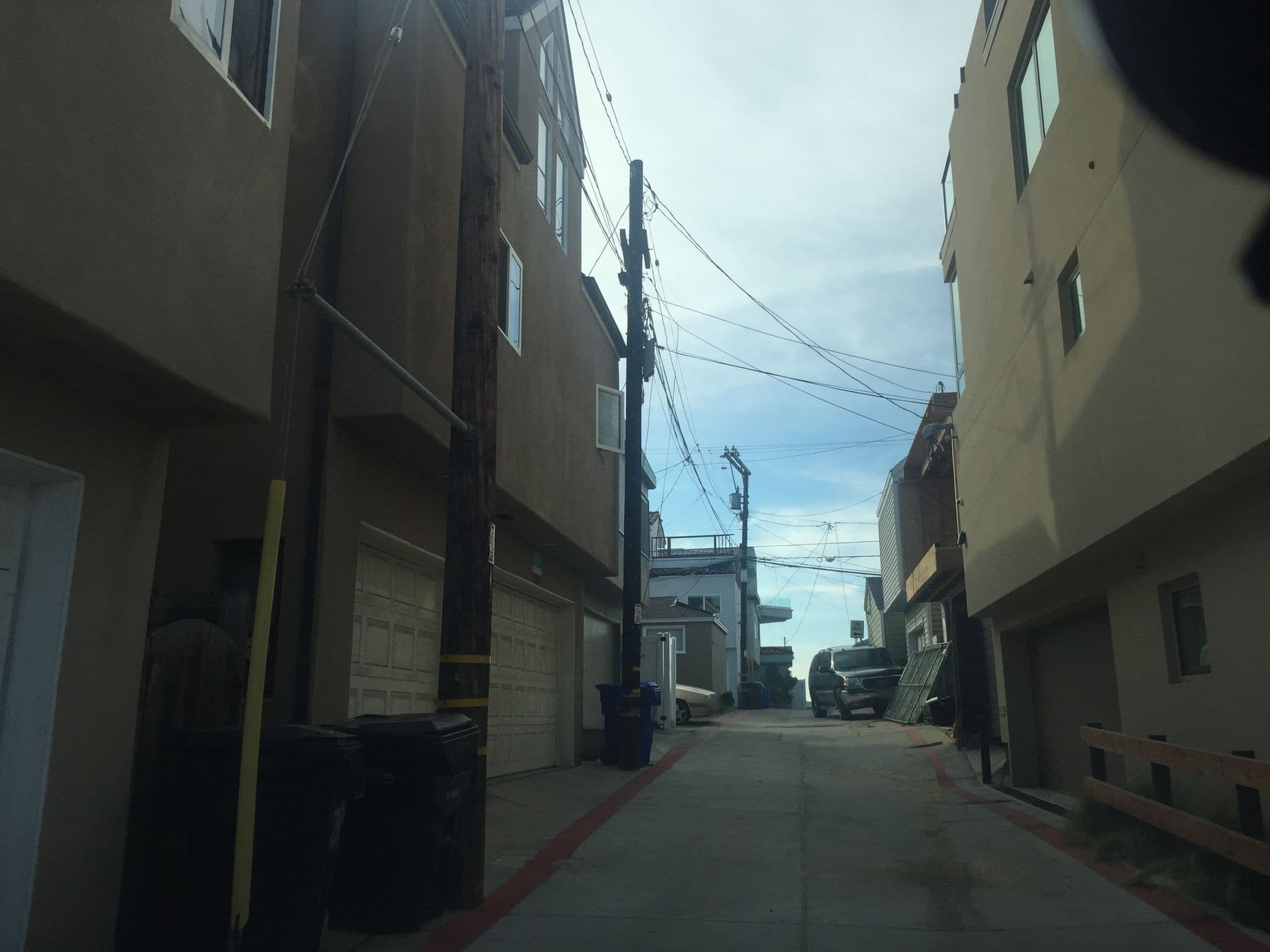 Street view near Salem Court Beach House, La Jolla — © jtaxson (CC BY-SA · Mapillary)