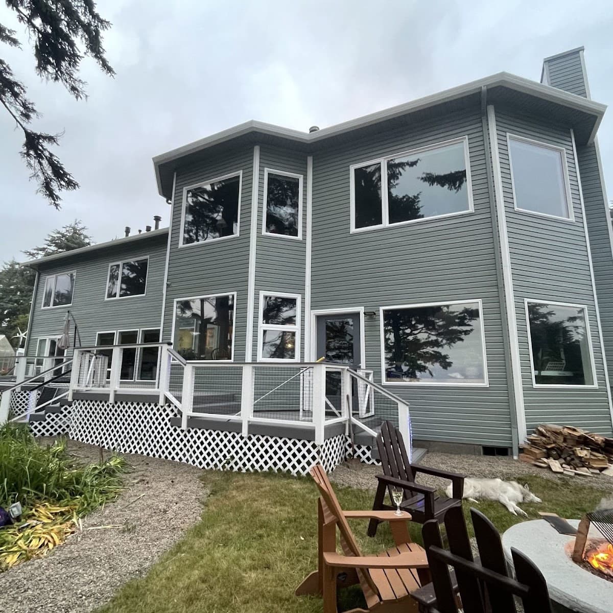 Tyee Lodge Oceanfront Bed and Breakfast, Hotel in Agate Beach
