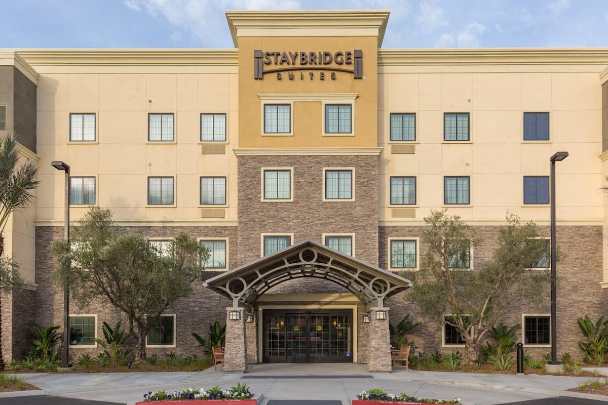 Staybridge Suites Corona South, Hotel in El Cerrito Corona