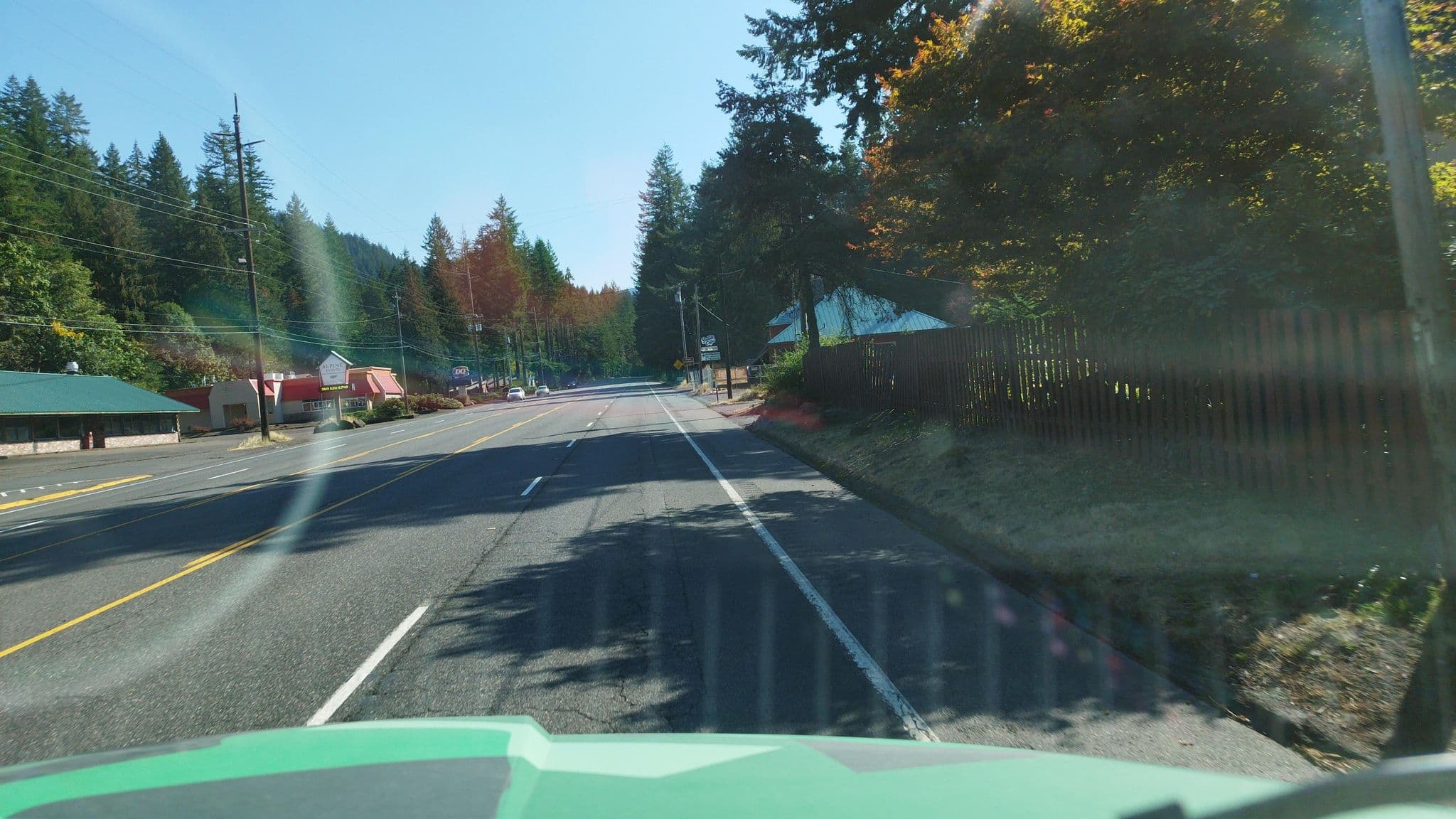Street view near Snowline Motel, Mount Hood Village — © bct (CC BY-SA · Mapillary)
