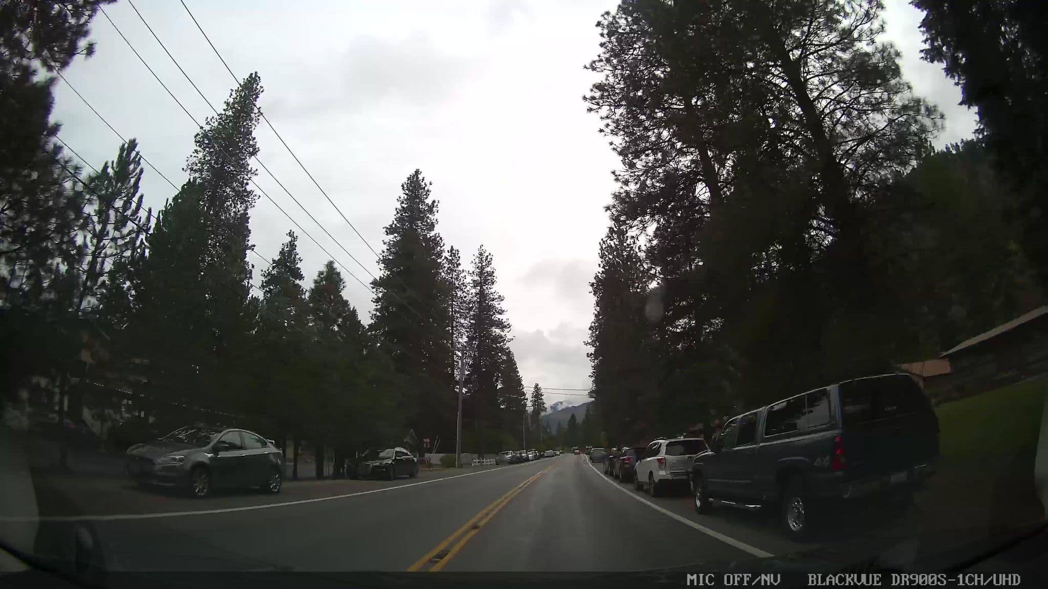 Street view near Alpine Village Condominiums Bldg N, Cashmere — © damnitgetmybeer (CC BY-SA · Mapillary)