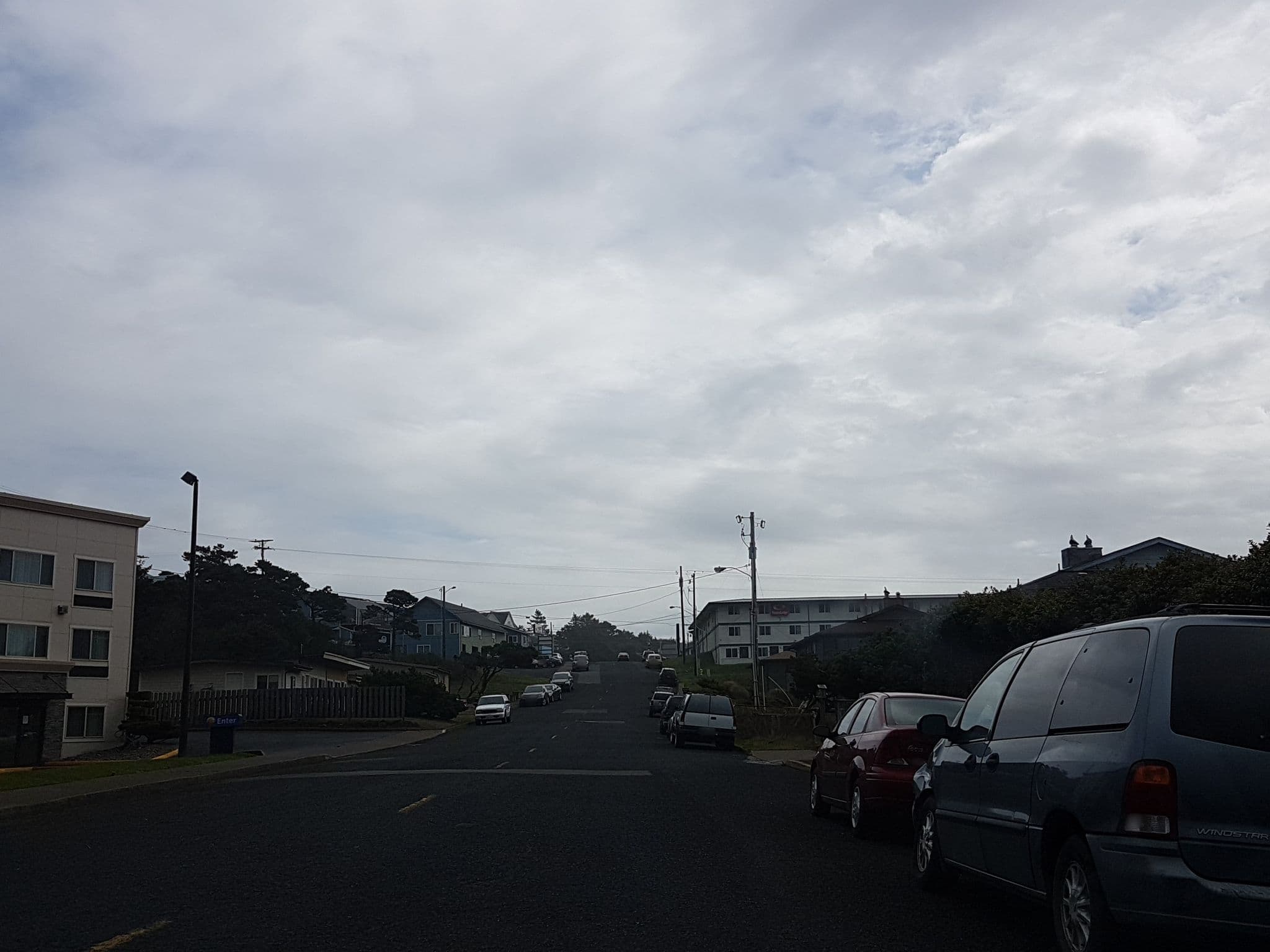 Street view near Comfort Inn, Agate Beach — © jopparn (CC BY-SA · Mapillary)