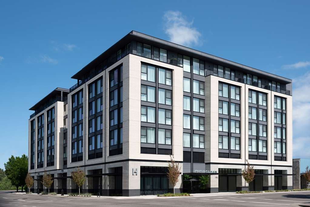 Holman Riverfront Park Hotel Salem, Tapestry Collection by Hilton, Hotel in Salem