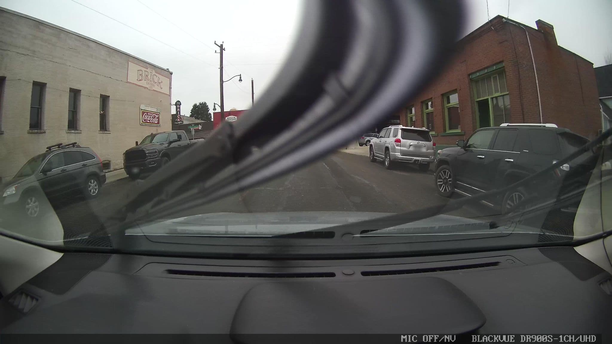 Street view near Spruce Moose Inn, Cle Elum — © damnitgetmybeer (CC BY-SA · Mapillary)