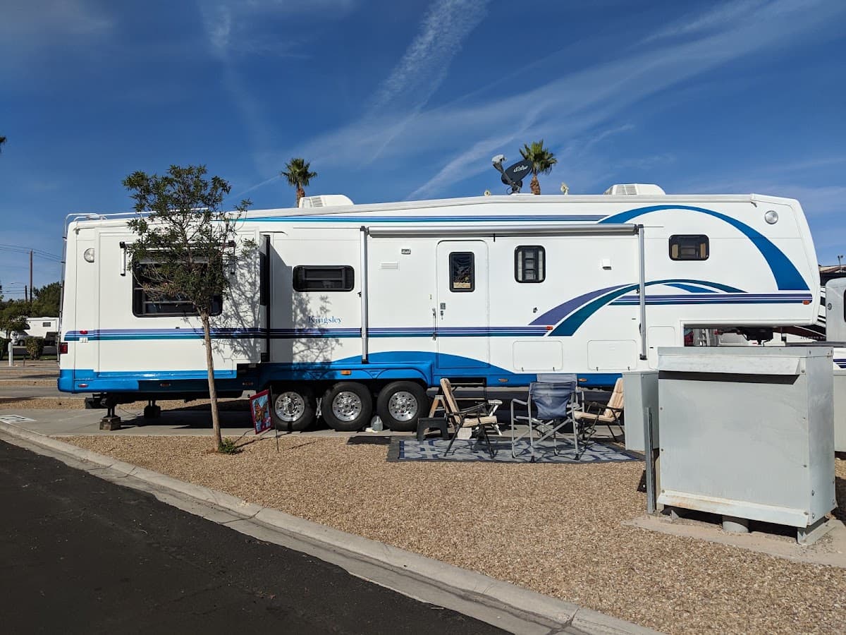 Arizona Charlie's Boulder RV Park, Caravan Park in Winchester