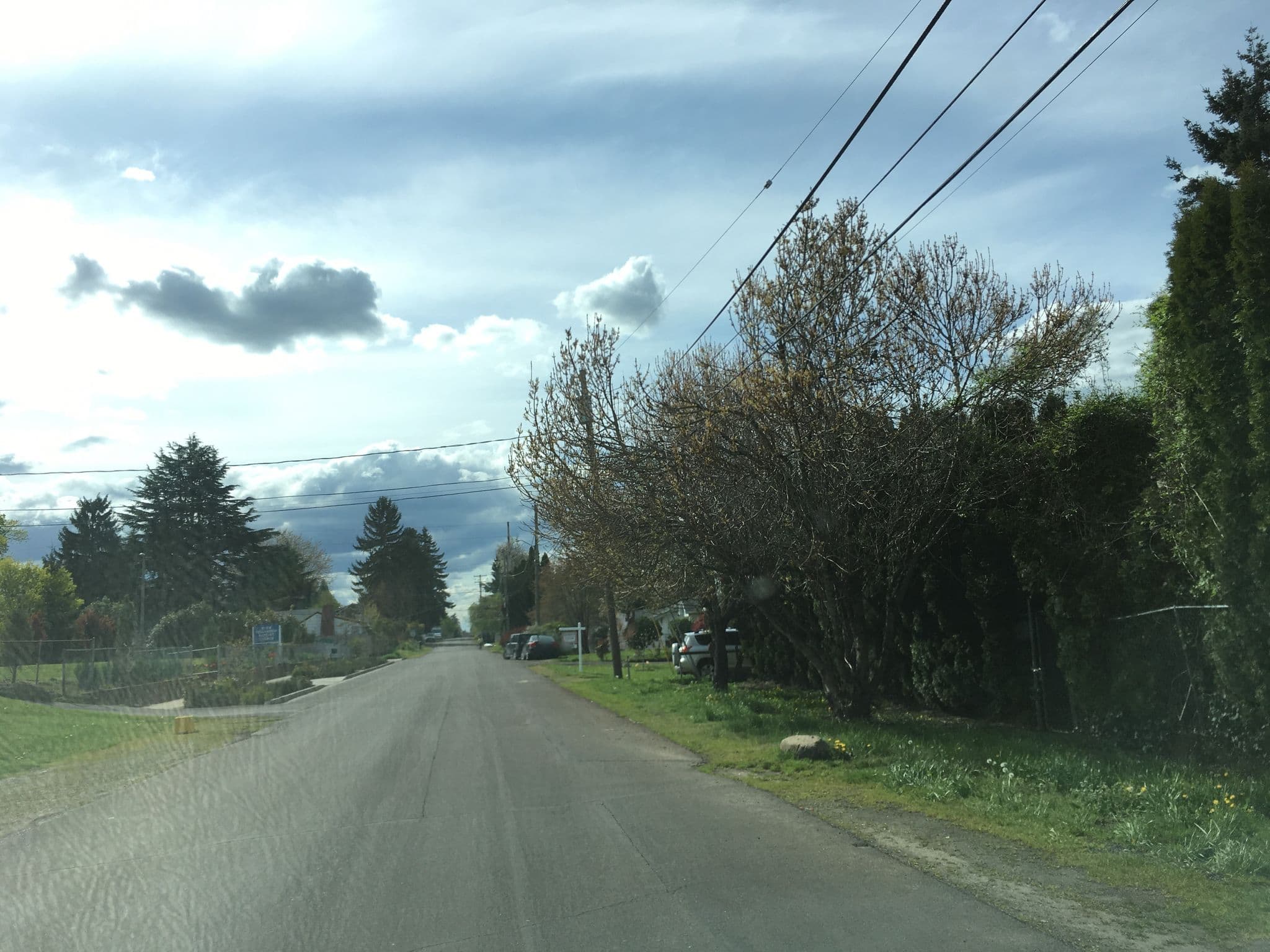 Street view near Courtesy Inn, Lents — © mly_pdx01 (CC BY-SA · Mapillary)
