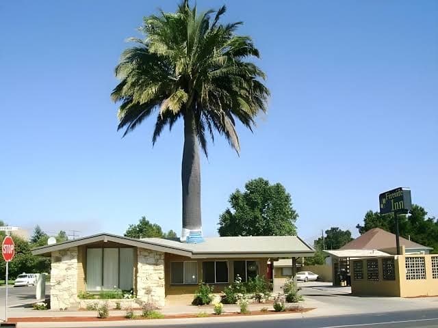 Fireside Inn, Hotel in King City
