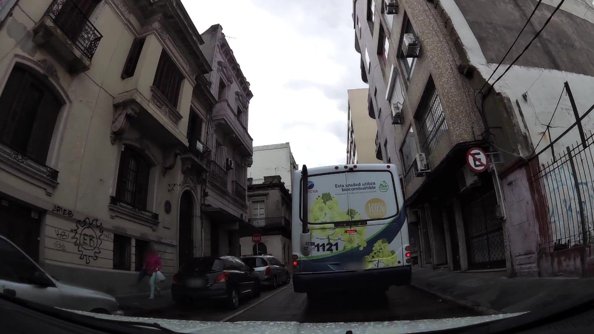 Street view near Casa Sarandi, Montevideo — © kaartcam (CC BY-SA · Mapillary)