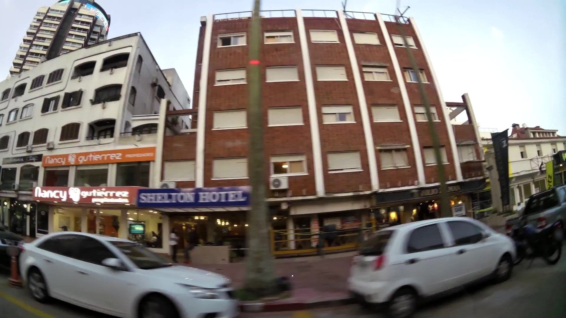 Street view near Punta del Este Shelton Hotel, Punta del Este — © kaartcam (CC BY-SA · Mapillary)